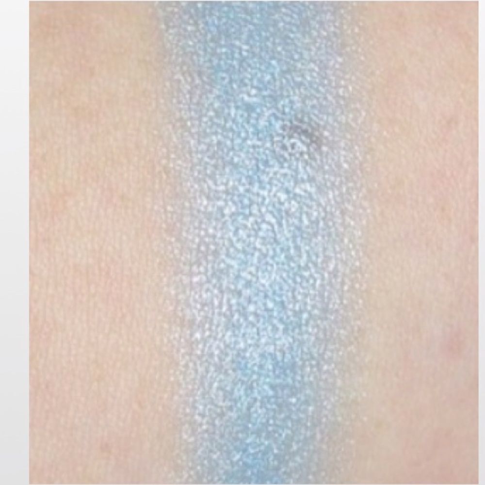 New Almay Make Up Eyeshadow Blue I-Color Seafoam Metallic Single Whipped NWT - Picture 7 of 8